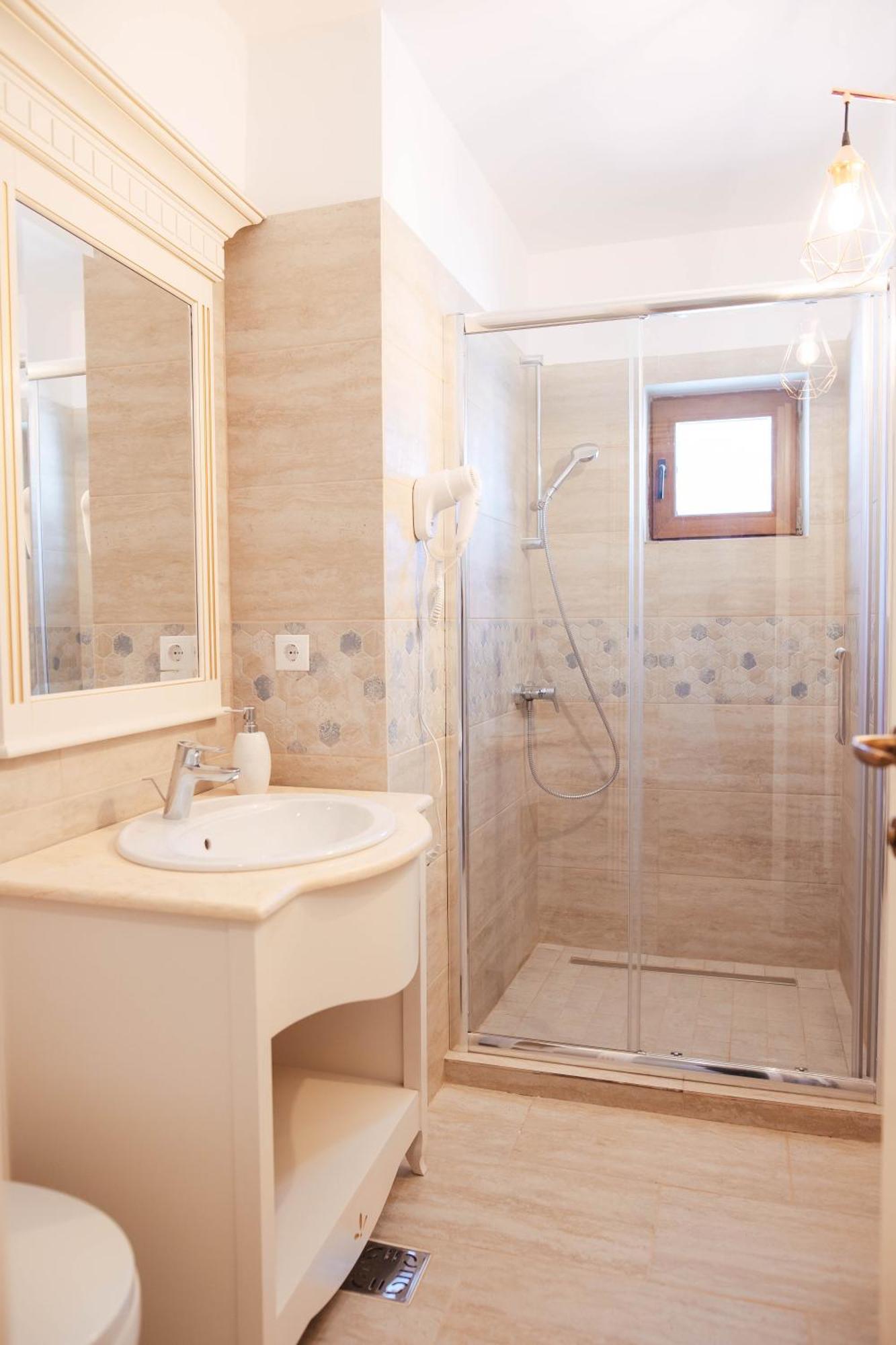 Hotel Miruna Sîmbăta de Sus Bagian luar foto