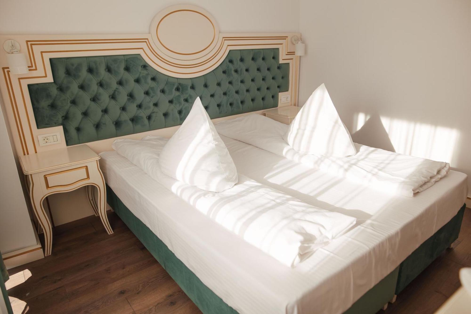 Hotel Miruna Sîmbăta de Sus Bagian luar foto