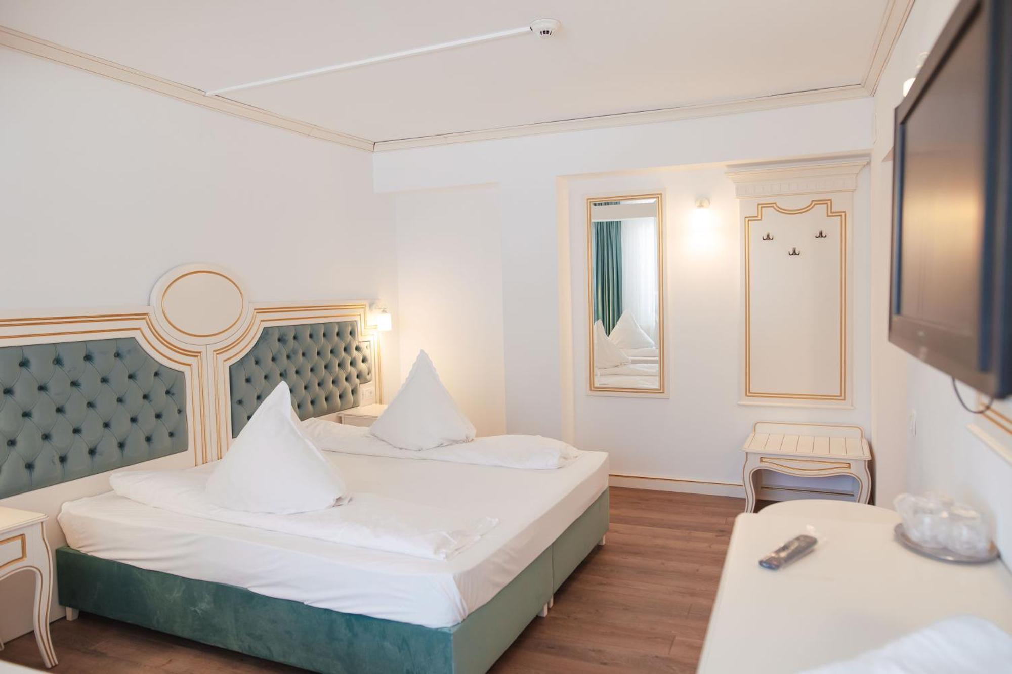 Hotel Miruna Sîmbăta de Sus Bagian luar foto